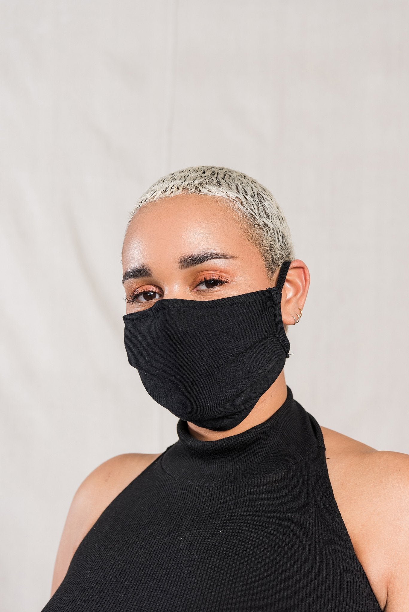 A.BCH A.00 Black Dust Mask in Organic Cotton
