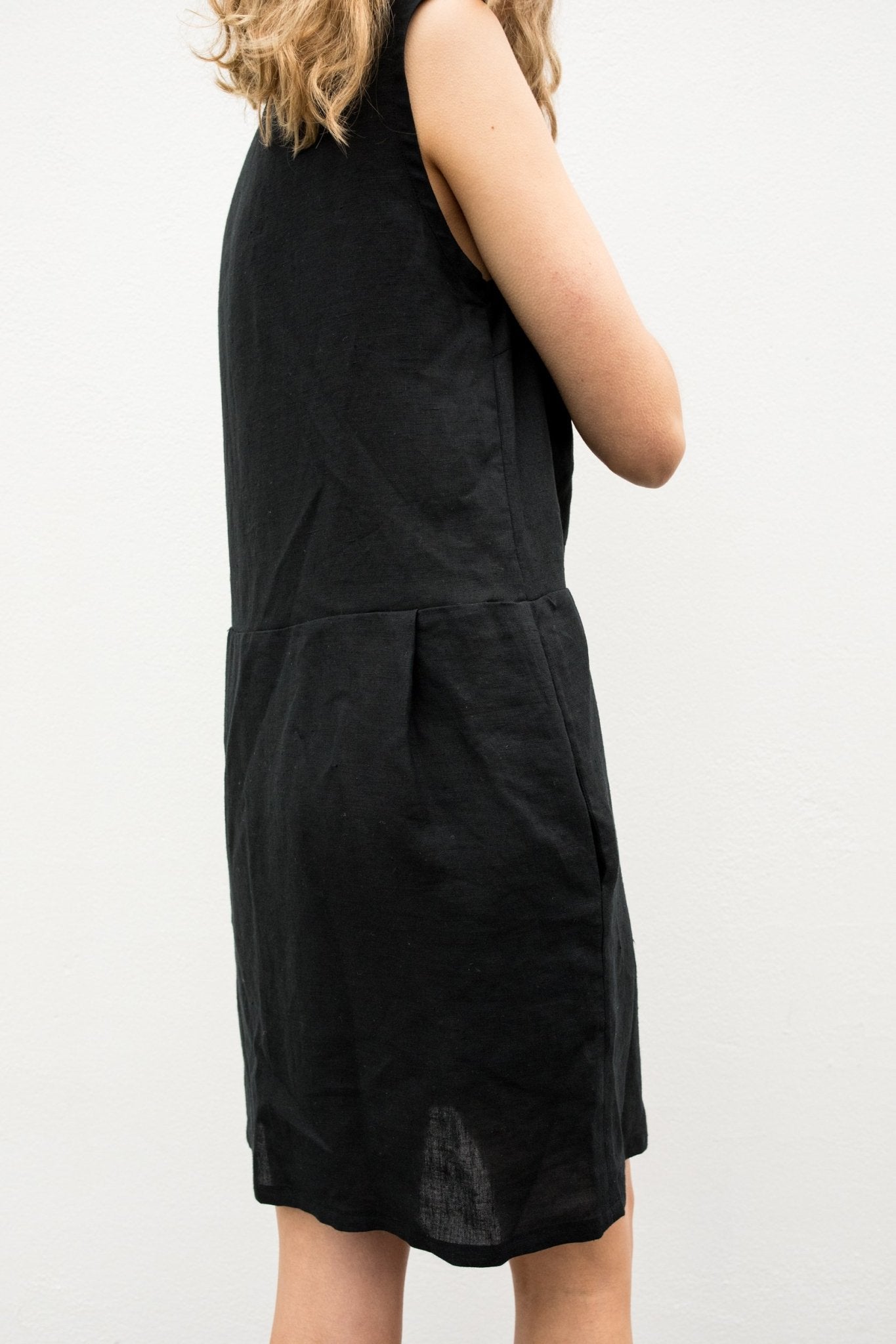 A.BCH A.12 Black Short Dress in Organic Linen